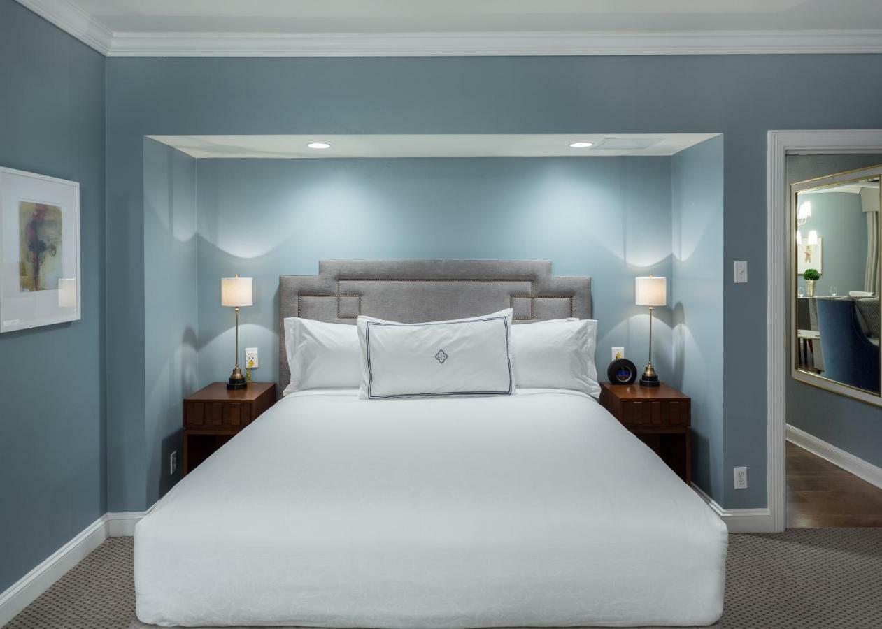 The Lancaster Hotel 4*